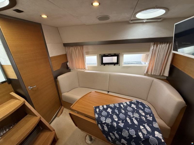 Galeon 325 HT