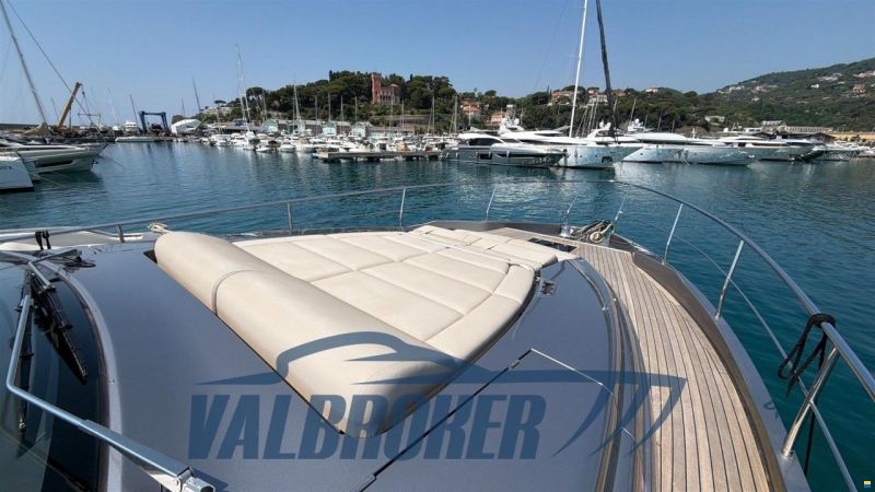 Pershing 7X