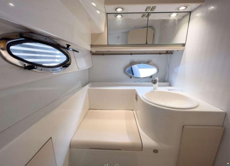 Pershing 40