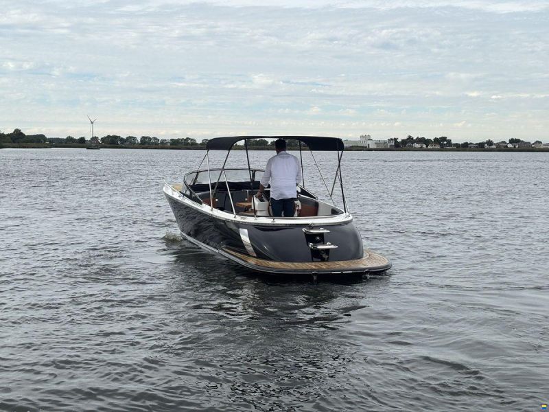 Nauta Spirit 28