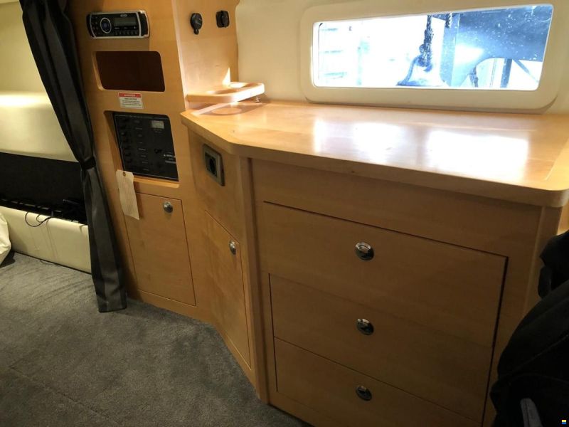 Bayliner 842 Cuddy