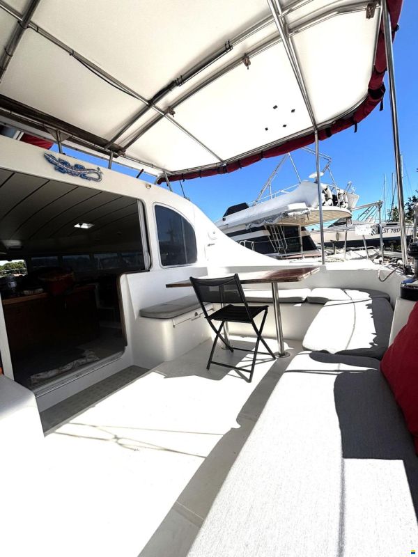 Lagoon 410