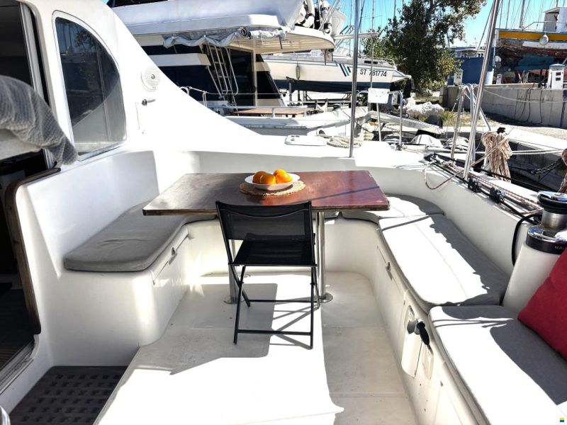 Lagoon 410
