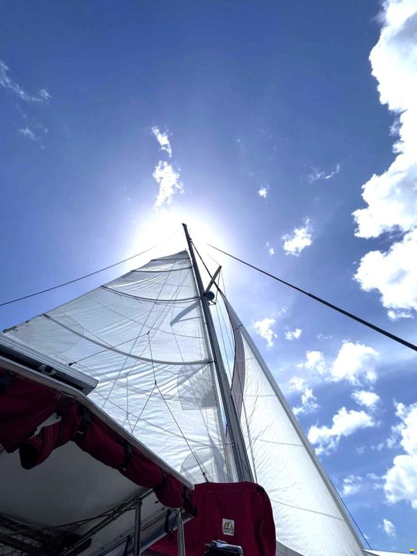 Lagoon 410