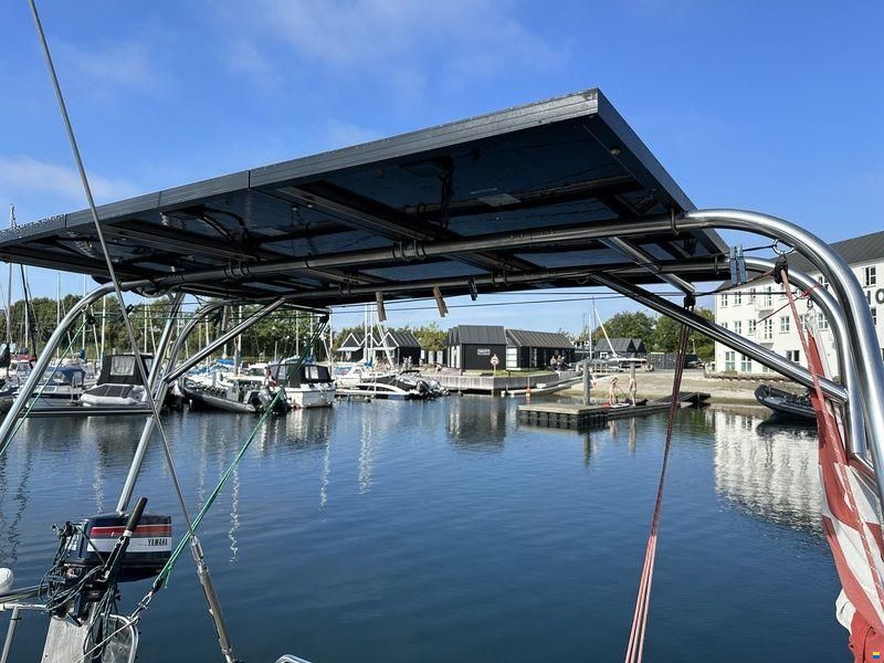 X-442 X-Yacht