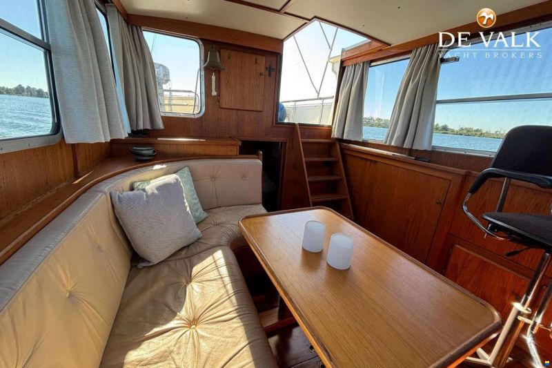 Linssen STURDY 1000 AC ROYAL