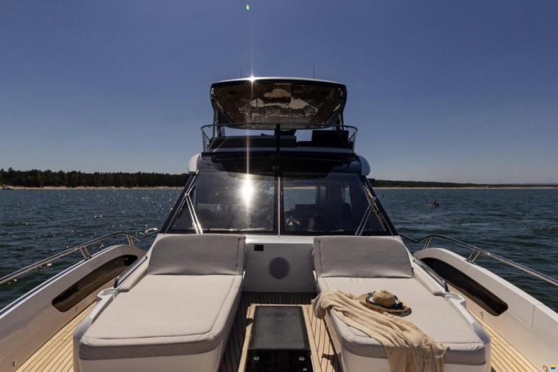 Galeon 620 Fly