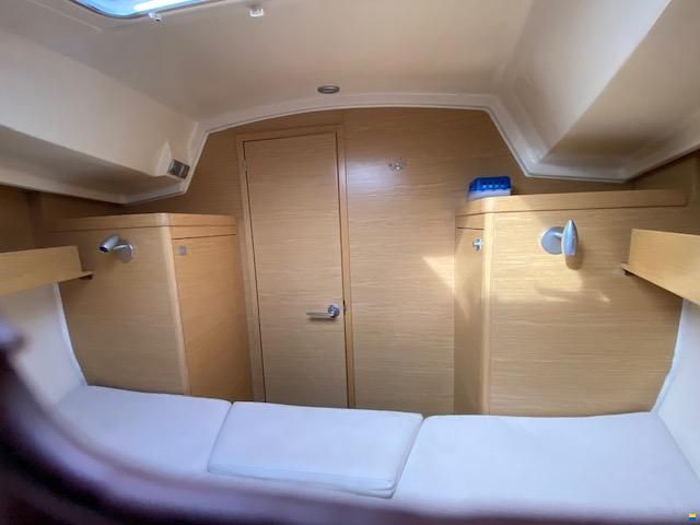 Elan 340