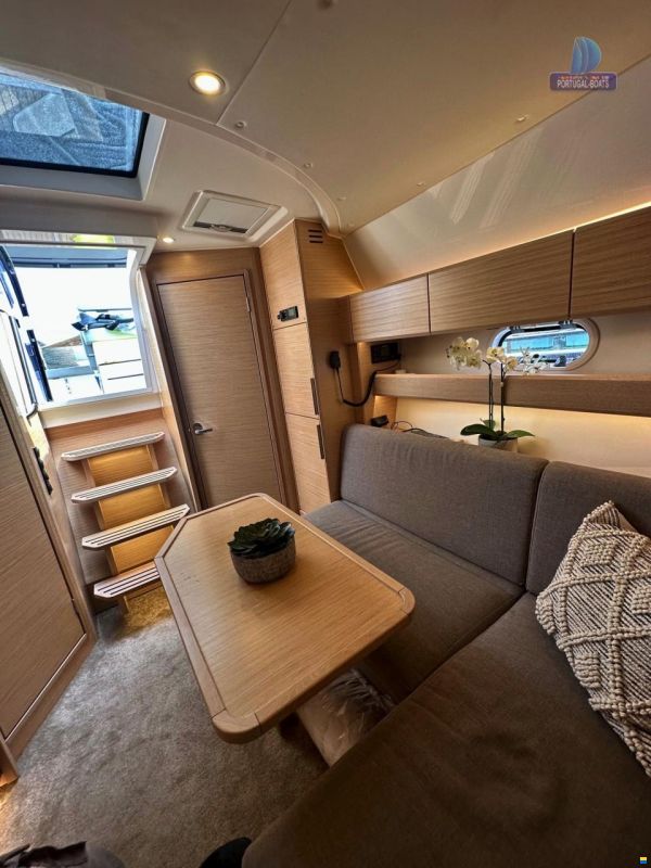 Bavaria S 33 Open