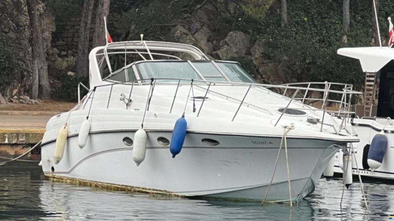 Crownline CR 330