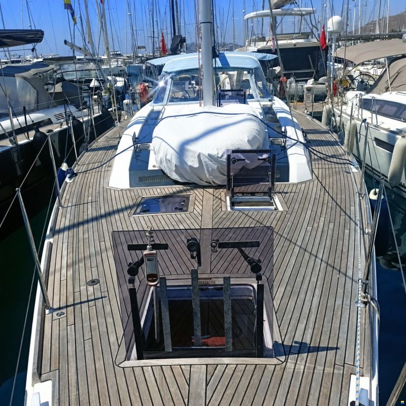 Beneteau Oceanis 55