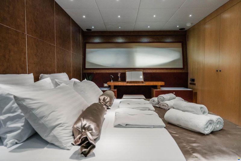 Fashion Yachts 68