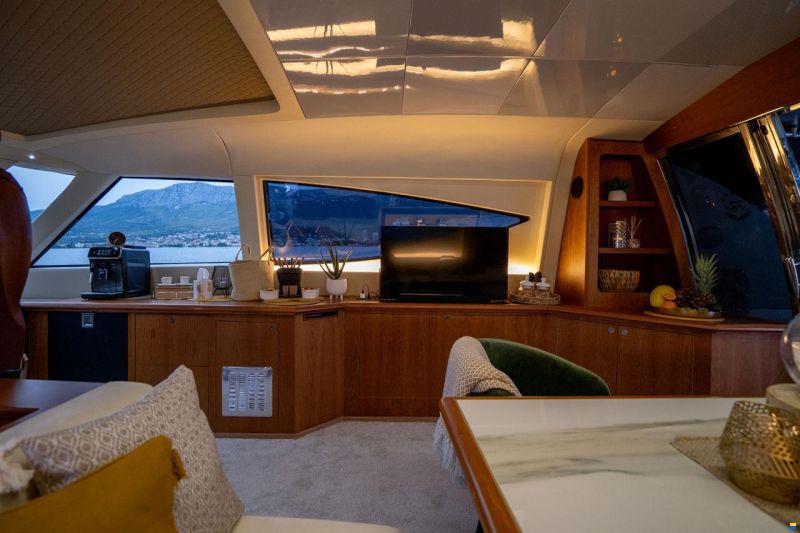 Fashion Yachts 68