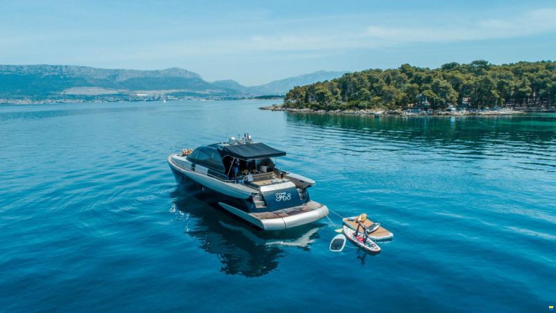 Fashion Yachts 68