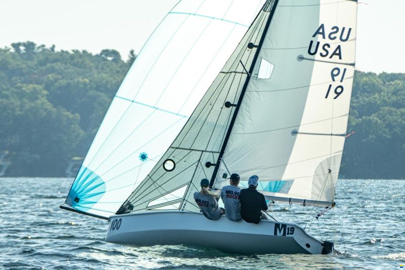 Melges 19