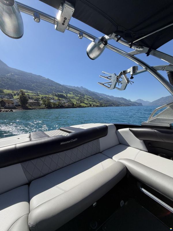 MasterCraft X-2