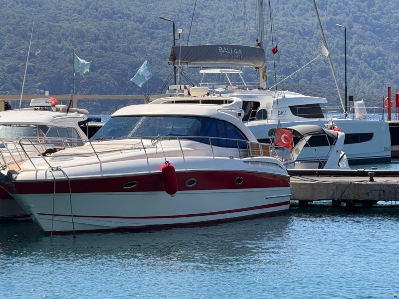 Bavaria Sport 38 HT