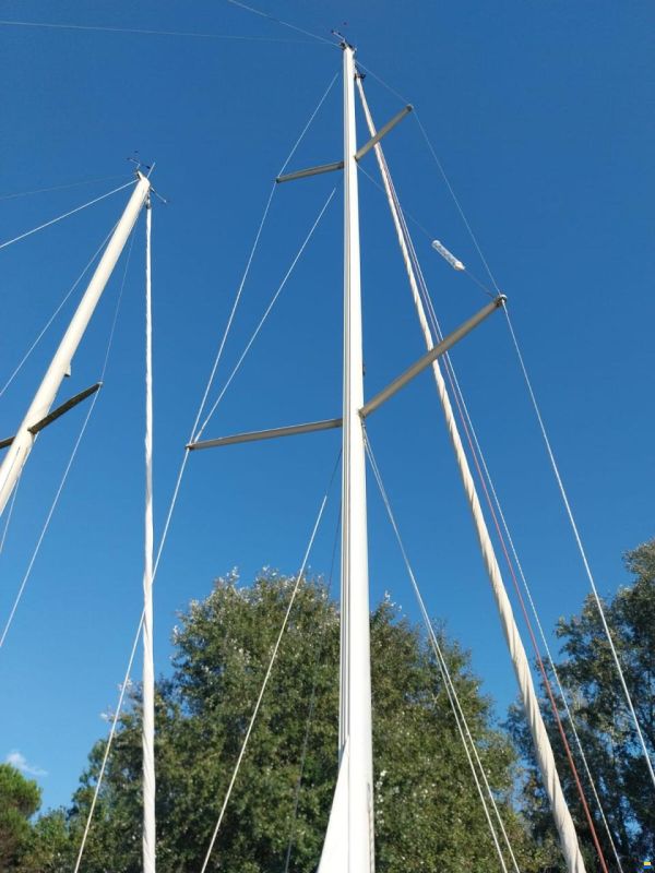 Beneteau Oceanis 351