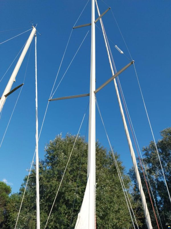 Beneteau Oceanis 351