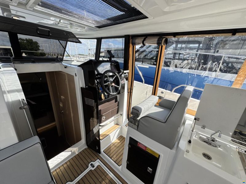 D 10 lougne top ELECTRIC