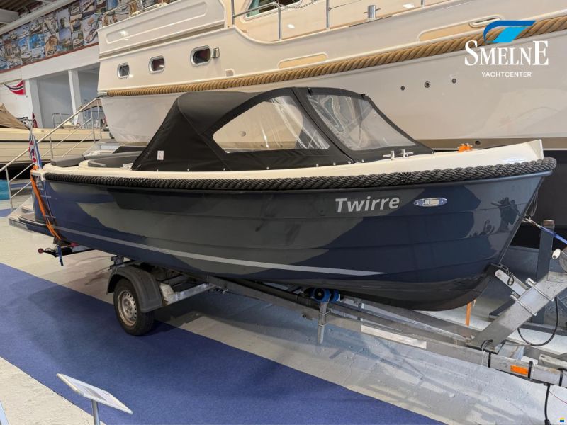 Topcraft 605 Tender