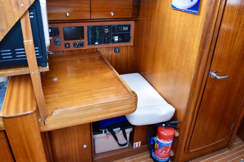Bavaria 49