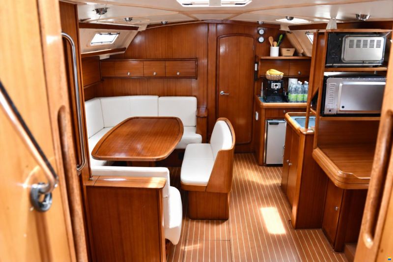 Bavaria 49