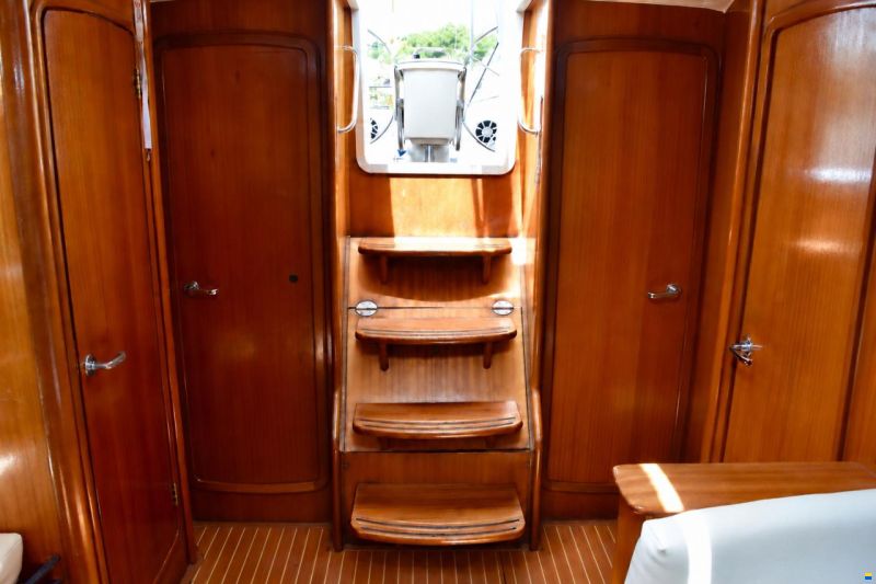 Bavaria 49