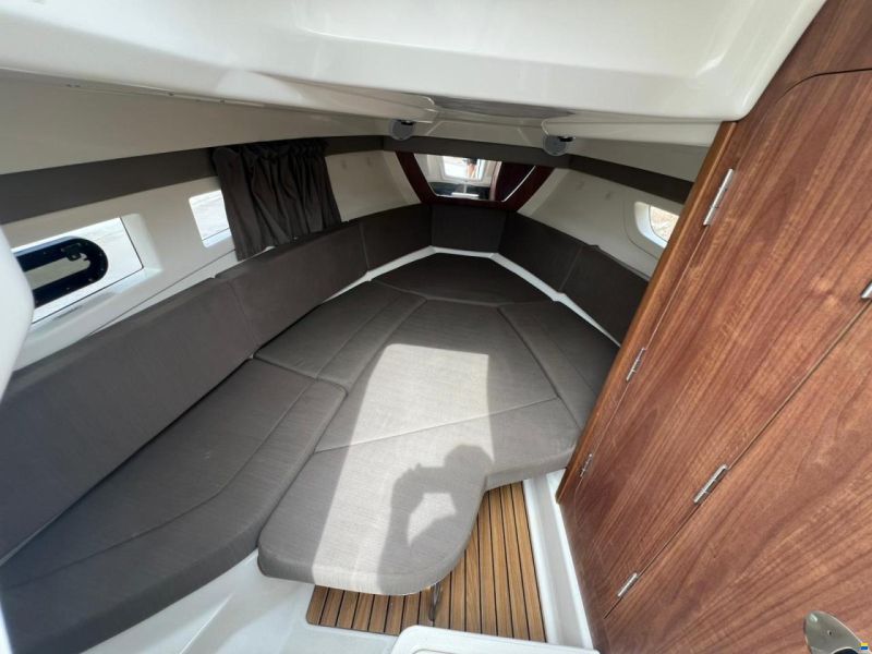 Quicksilver 805 Sundeck
