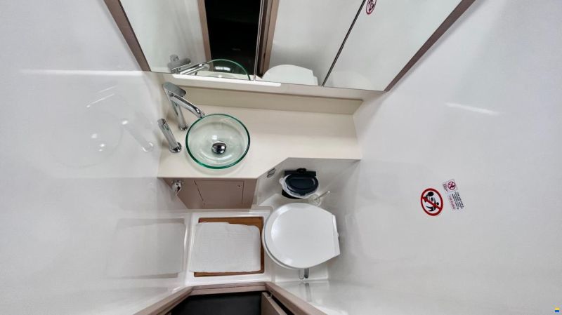 Dufour Catamarans 48