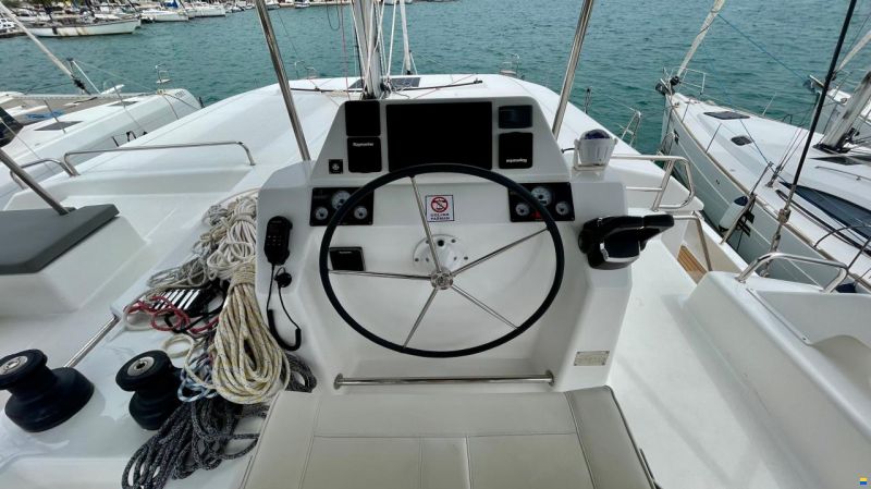 Dufour Catamarans 48