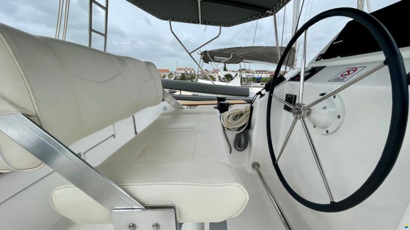 Dufour Catamarans 48