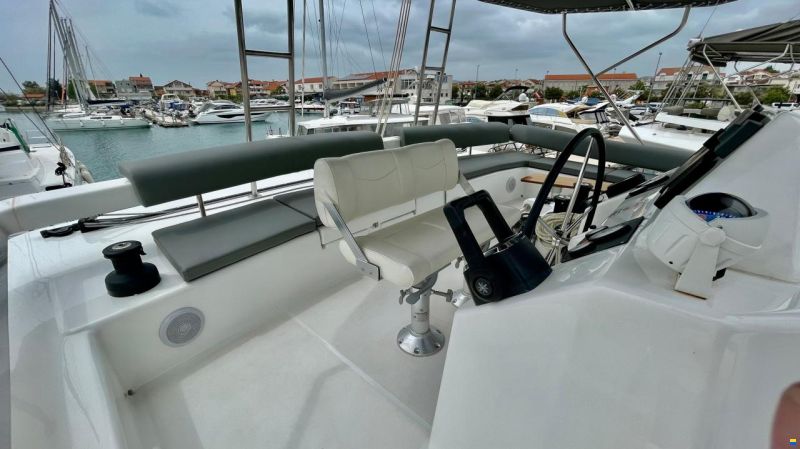 Dufour Catamarans 48