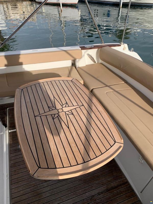 Jeanneau Cap Camarat 8,5 CC