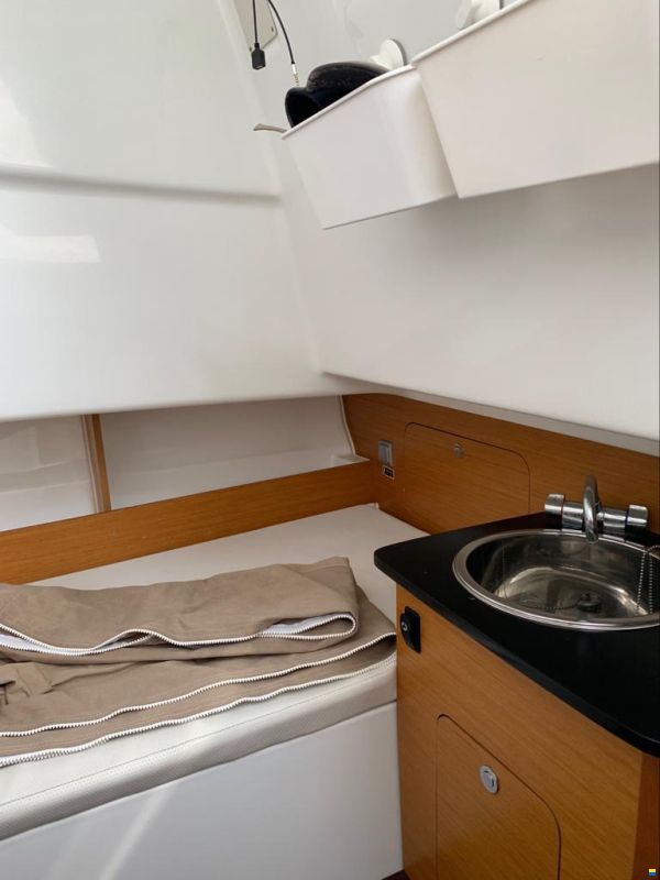 Jeanneau Cap Camarat 8,5 CC