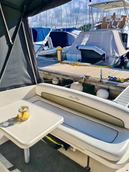 Sea Ray 335 Sundancer