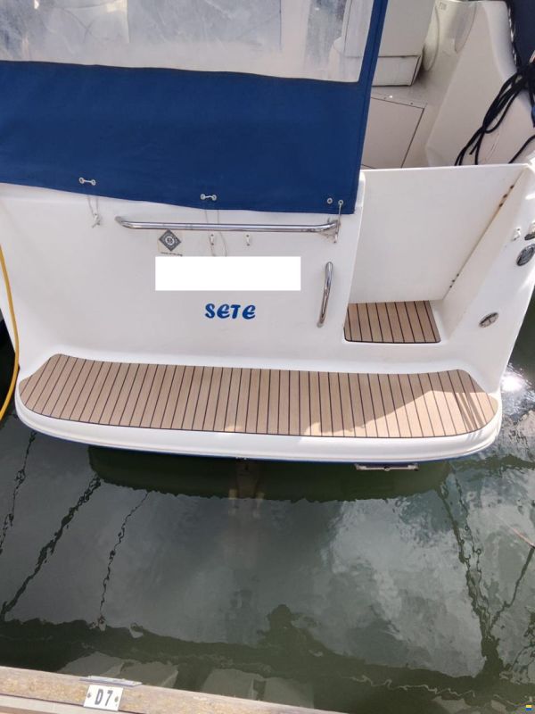 Bayliner 245 SB