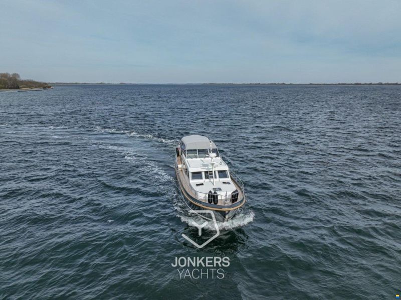 Linssen Grand Sturdy 45.0 AC "Twin"