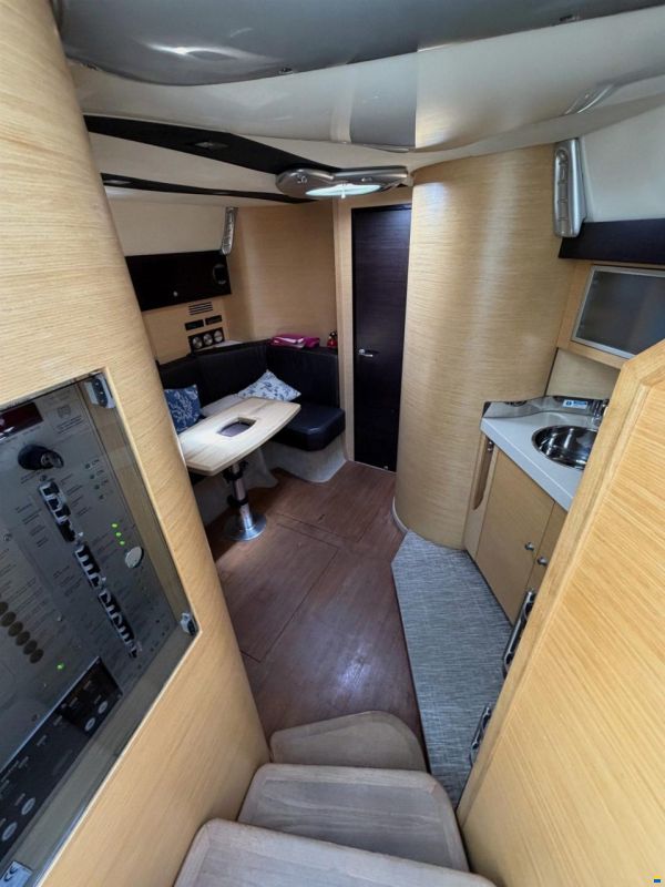 Cranchi MEDITERRANEE 43 HARD TOP
