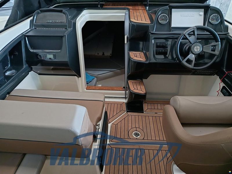 Quicksilver 755 CRUISER