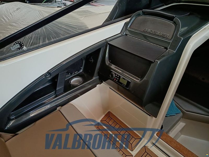Quicksilver 755 CRUISER