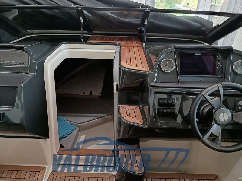 Quicksilver 755 CRUISER