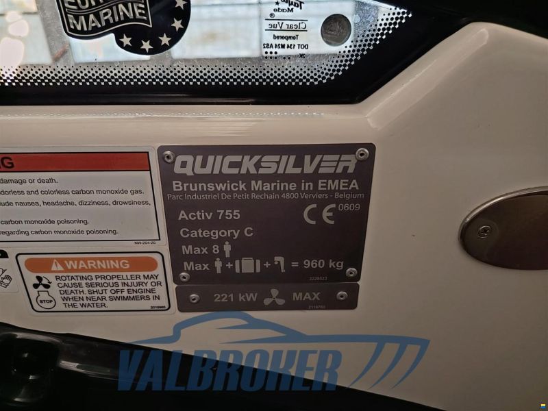 Quicksilver 755 CRUISER