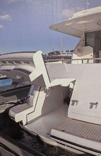 Fairline SQUADRON 68