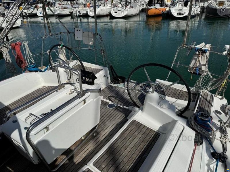 Jeanneau SUN ODYSSEY 379
