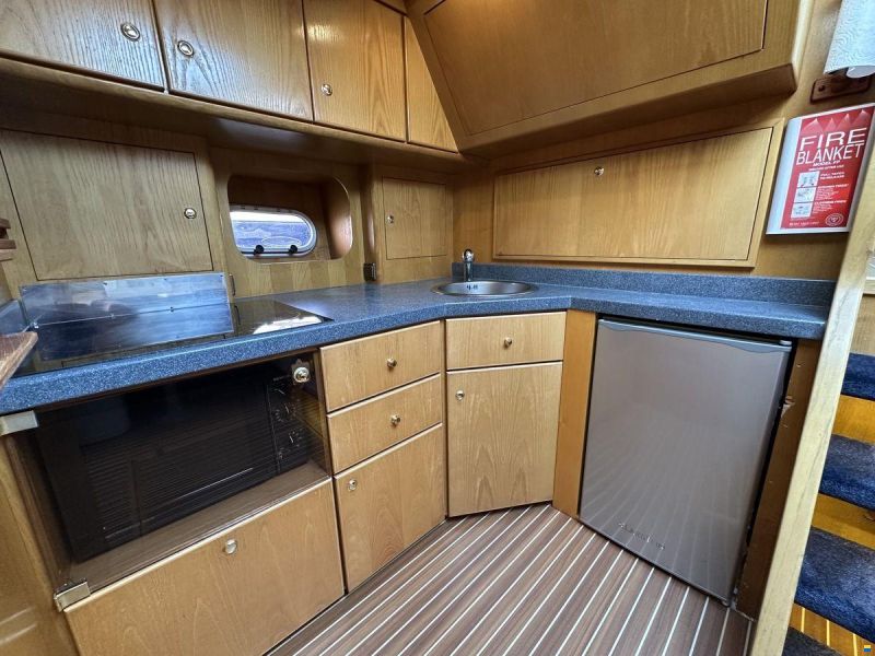 Pfeil 550 Fly