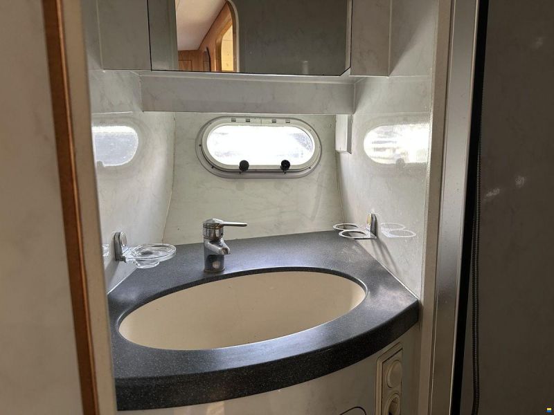Pfeil 550 Fly