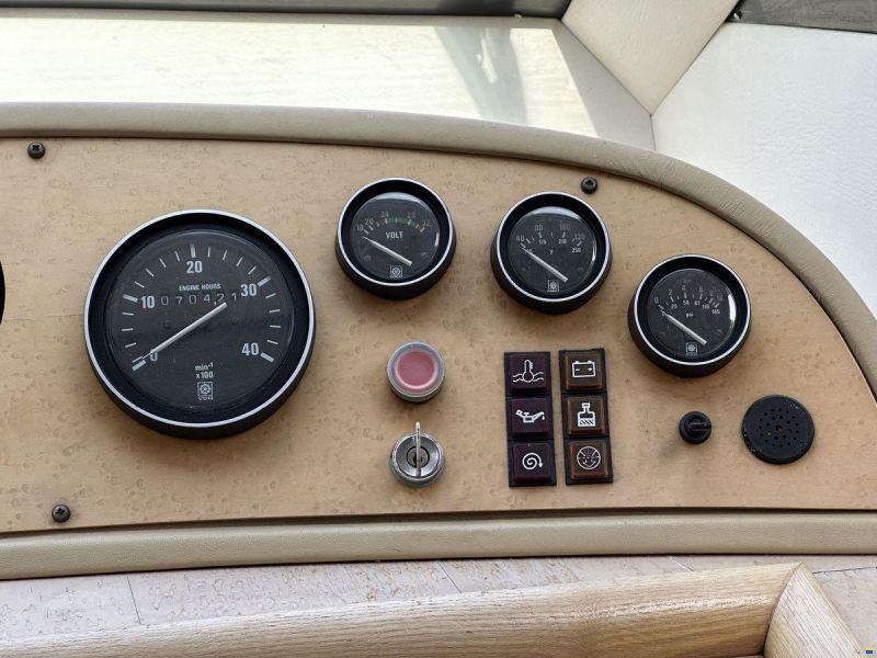 Pfeil 550 Fly
