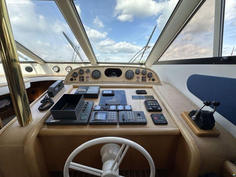 Pfeil 550 Fly