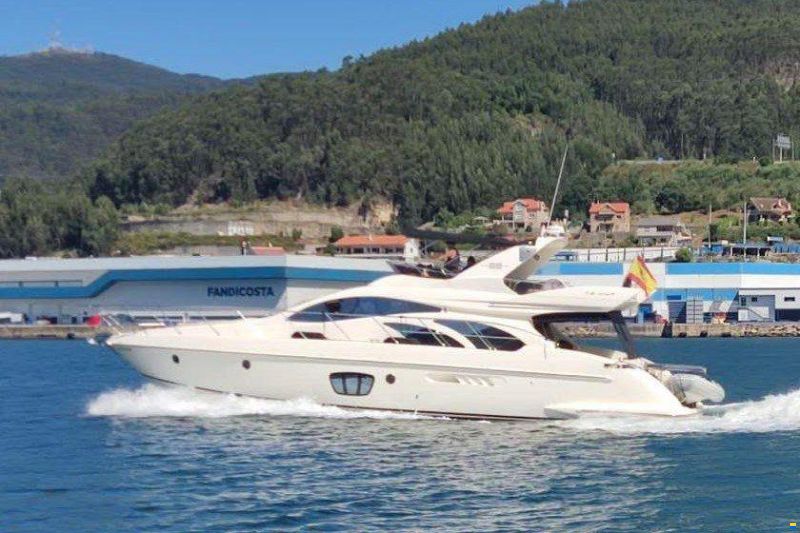 Azimut 55E